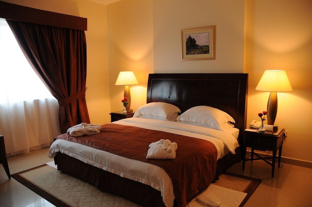 Clifton International Hotel Fujairah Exterior foto