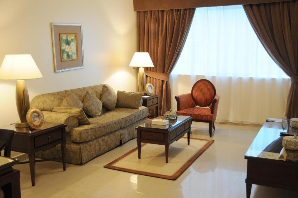 Clifton International Hotel Fujairah Exterior foto